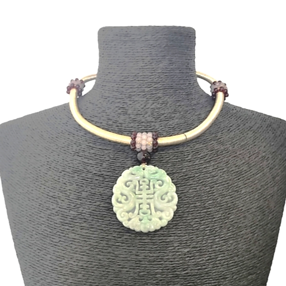 🛒🛍️💥Nwot Gold & Green Jade Good Fortune Statement Pendant Short Collar - Picture 1 of 8